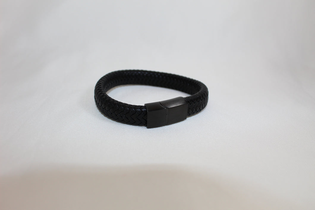 Black leather bracelet with black magnetic clasp