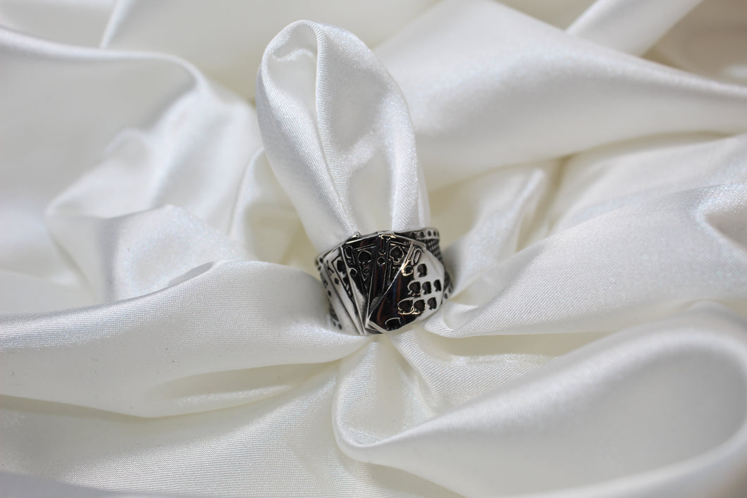 silver poker ring